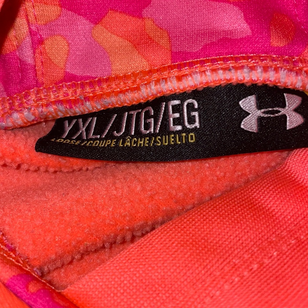 Youth Extra large under Armour hoodie!! - Picture 1 of 2